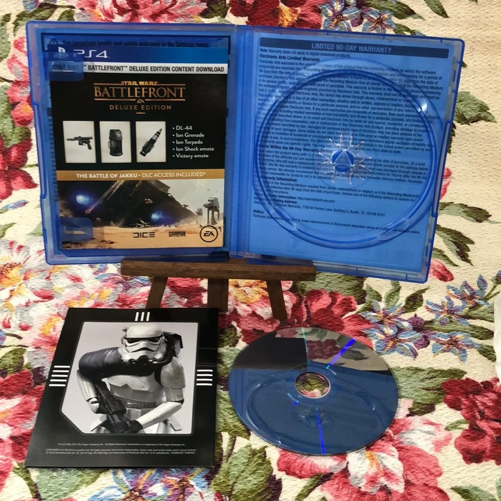 Star Wars Battlefront - Deluxe Edition Sony PlayStation 4, 2015 +Collector Disc!
